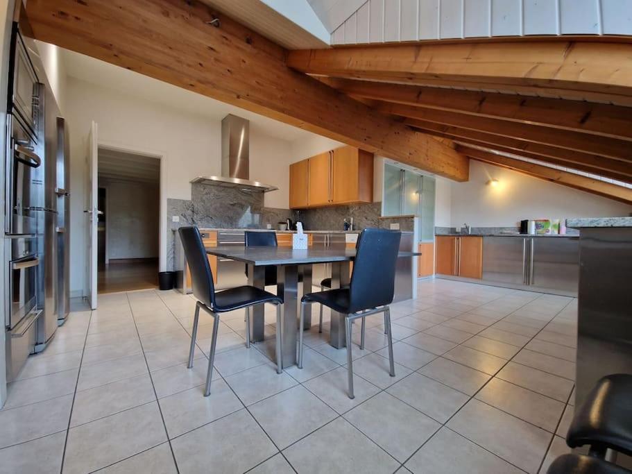 شقة Penthouse In Cologny Switzerland جنيفا المظهر الخارجي الصورة